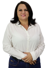 Retrato de ADRIANA GUIMARÃES