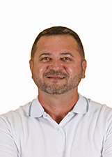 Retrato de ELIEZER DIAS FREIRE