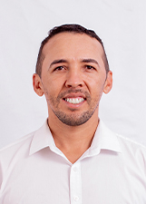 Retrato de FERNANDO NEM