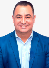Retrato de CARLINHOS DO MANGÃO