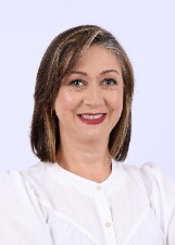 Retrato de LUCIANA DO P JUNIOR