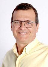 Retrato de JÚNIOR