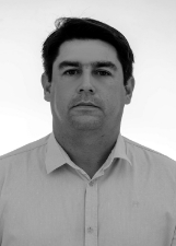 Retrato de DENER CARVALHO