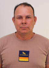Retrato de CARLOS ROBERTO