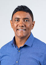 Retrato de LUZIANO MARTINS