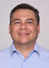 Retrato de DANILO DORNELES