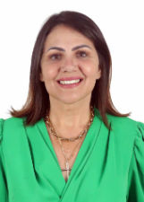 Retrato de LISA VALADARES