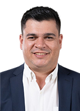 Retrato de PROFESSOR ROBSON HENRIQUE
