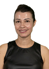 Retrato de CLAUDIA S DE MORAES