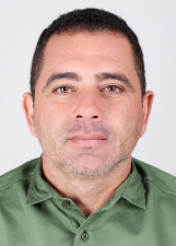 Retrato de FLÁVIO DIAS